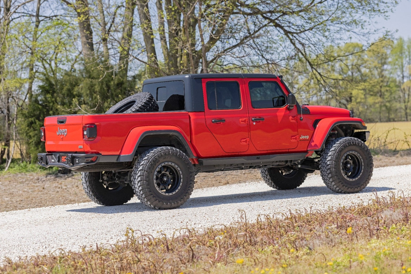 Rough Country 10650 Rear Bumper | Tubular | Jeep Gladiator JT 4WD (2020-2025)