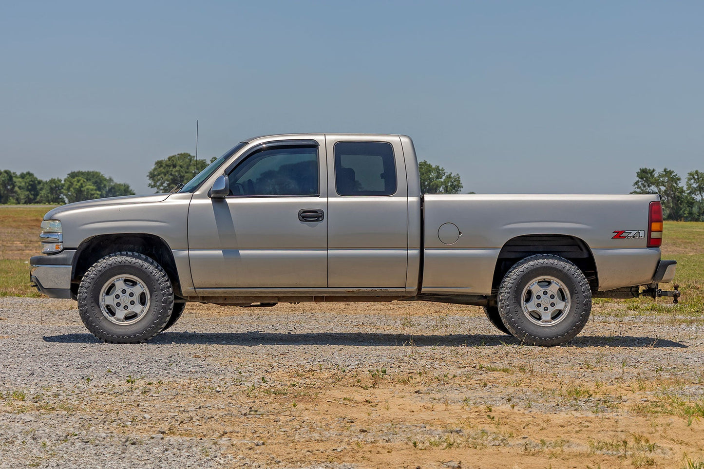 Rough Country 4299A Rear Wheel Well Liners | Chevy/GMC 1500 2WD/4WD (99-06 & Classic)