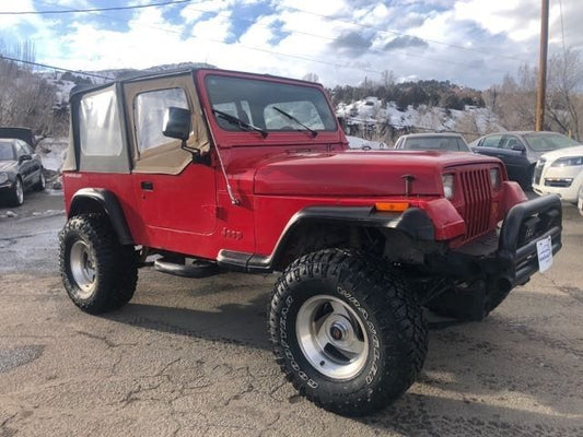 Rough Country 61570 2.5 Inch Lift Kit | V2 | Jeep Wrangler YJ 4WD (1987-1995)