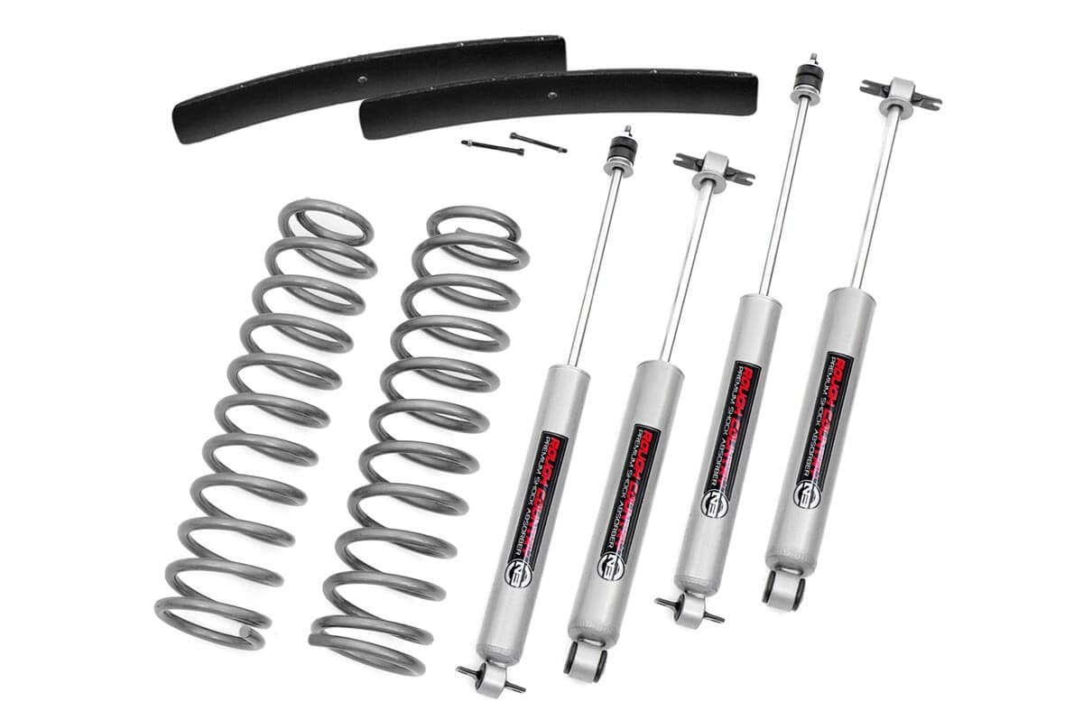 Rough Country 62530 3 inch Lift Kit | Jeep Comanche MJ 2WD/4WD (1986-1992)