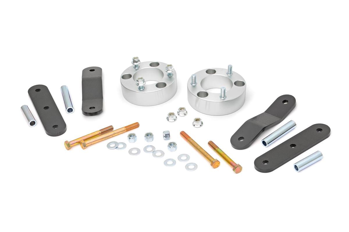 Rough Country 867 2.5 Inch Lift Kit | Nissan Frontier (05-25)/Xterra (05-15) 2WD/4WD