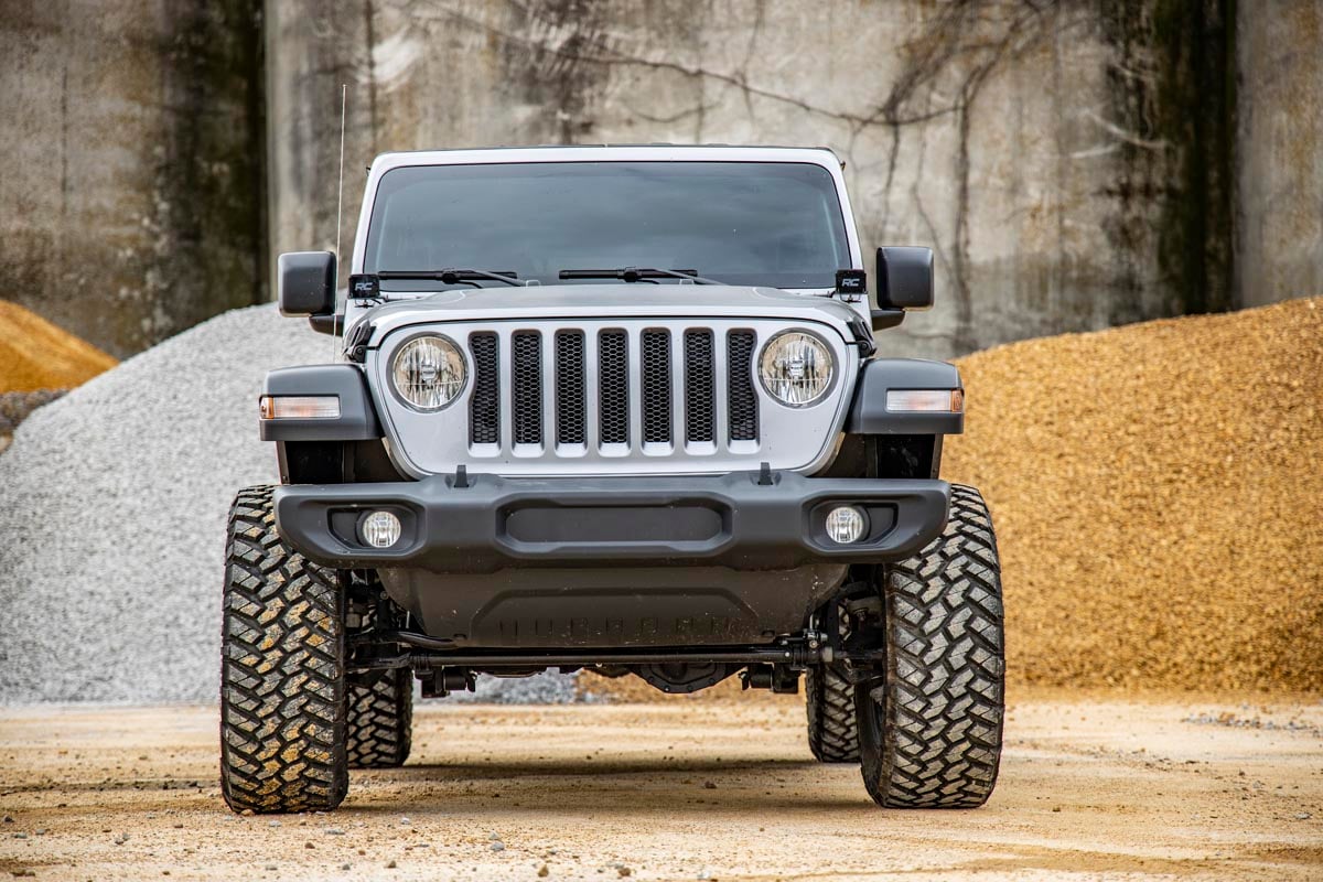 Rough Country RC614 1.25 Inch Body Lift Kit | Jeep Wrangler JL/Wrangler Unlimited 4WD (2018-2025)