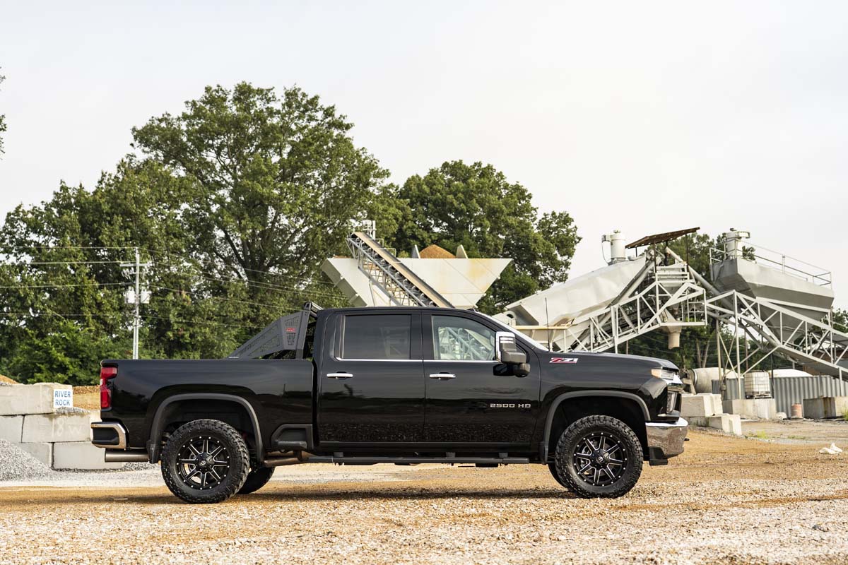 Rough Country 959440 1.5-2 Inch Leveling Kit | M1 | Chevy/GMC 2500HD/3500HD (20-25)