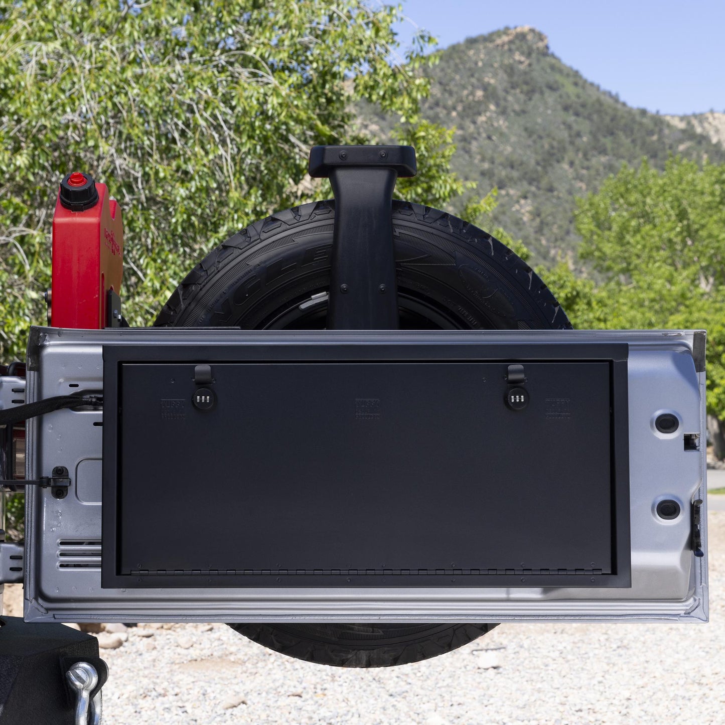 Tailgate Lockbox - '07-18 Wrangker JK (Standard Panel; Black)