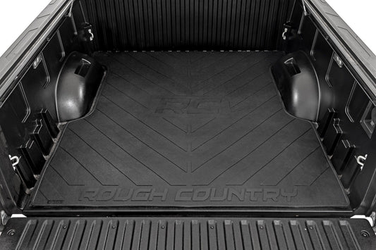 Rough Country RCM689 Bed Mat | 5'7" Bed | RC Logo | Toyota Tundra 2WD/4WD (2022-2025)