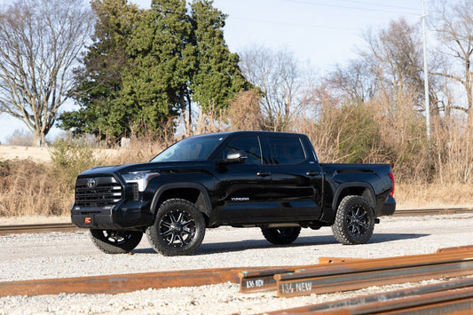 Rough Country 501148 N3 Leveling Struts | 2 Inch | Loaded Strut | Toyota Tundra 4WD (2022-2025)