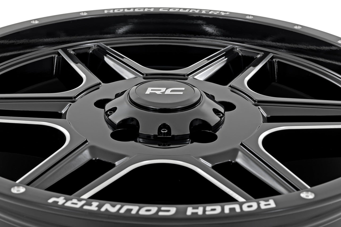 Rough Country 92180912 Rough Country 92 Series Wheel | Machined One-Piece | Gloss Black | 18x9 | 6x5.5 | +0mm