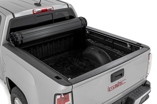 Rough Country 50120500 Hard Roll Up Bed Cover | 5' Bed | Chevy/GMC Canyon/Colorado 2WD/4WD (15-22)