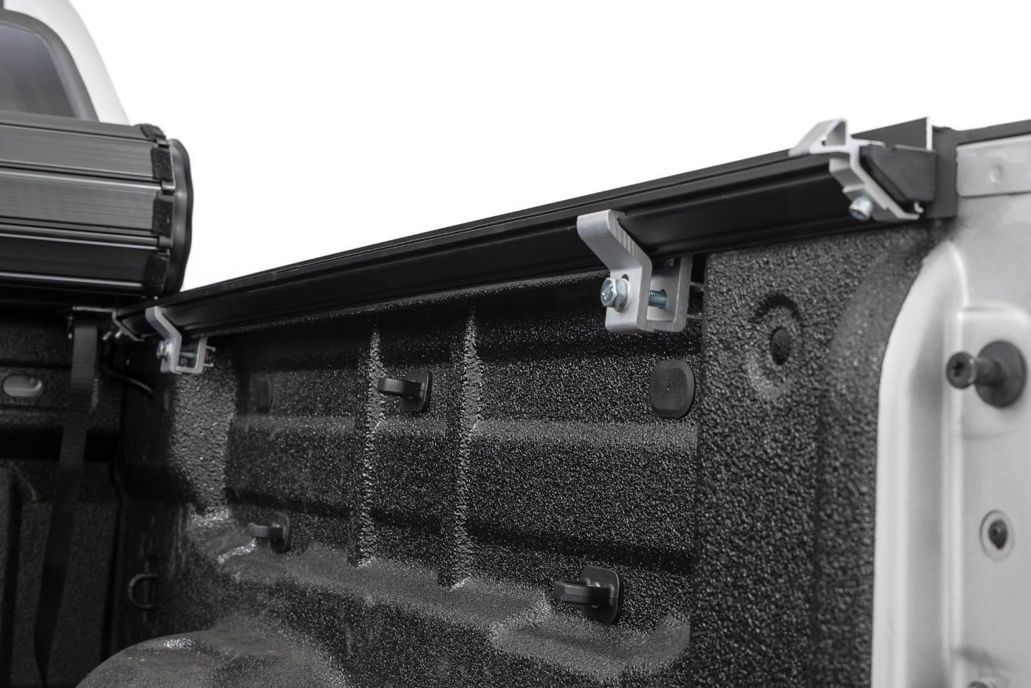 Rough Country 50120500 Hard Roll Up Bed Cover | 5' Bed | Chevy/GMC Canyon/Colorado 2WD/4WD (15-22)