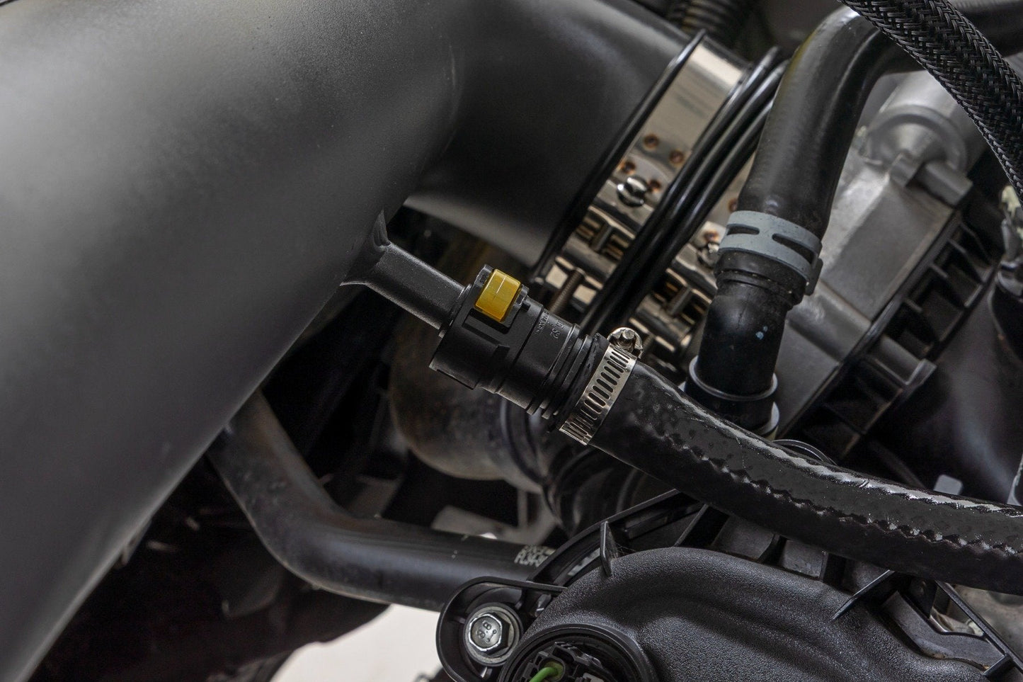 Rough Country 10473 Cold Air Intake Kit | 5.0L | Ford F-150 2WD/4WD (2021-2025)