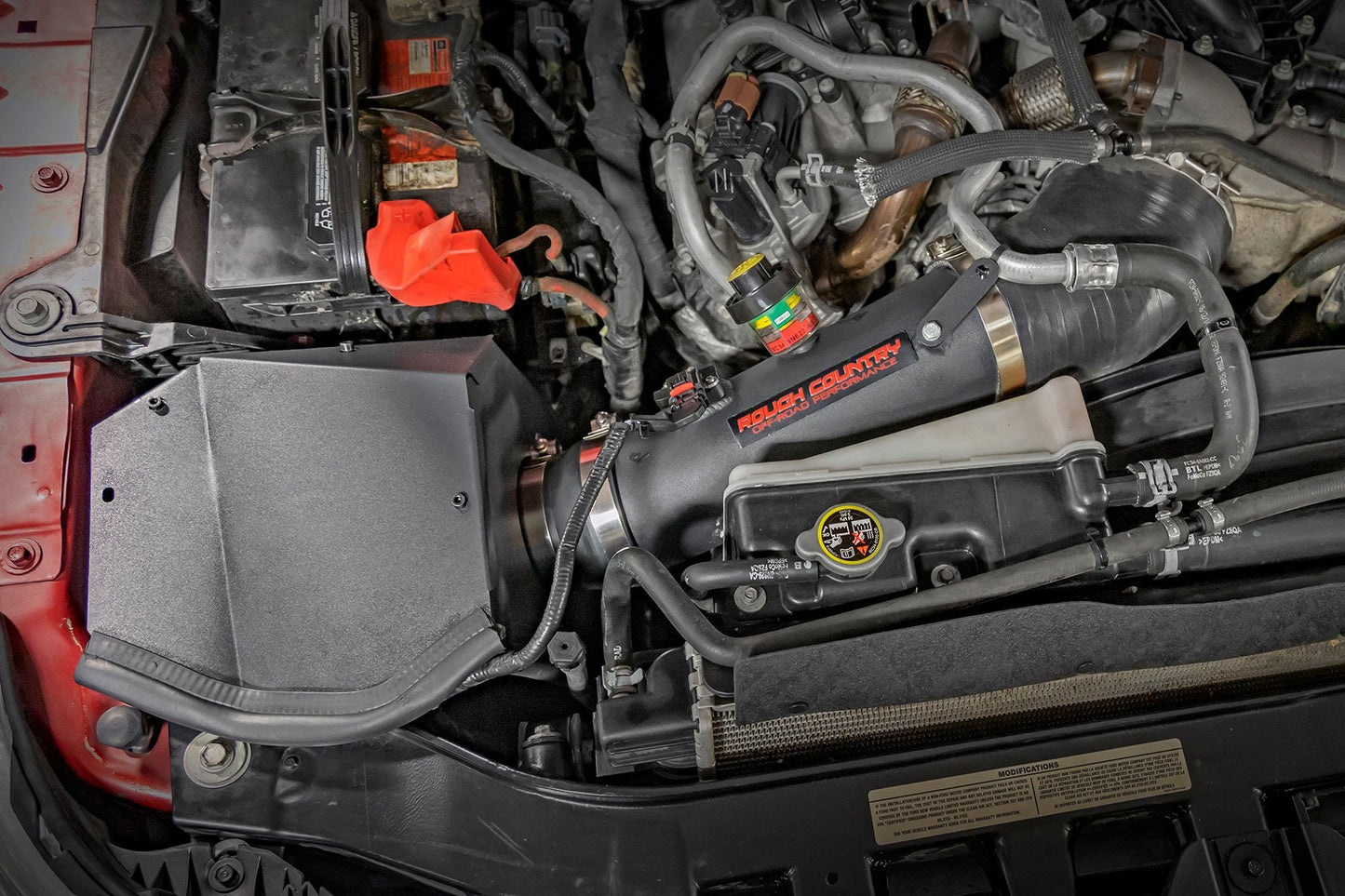 Rough Country 10476 Cold Air Intake | 6.7L | Ford F-250/F-350 Super Duty 4WD (2011-2016)