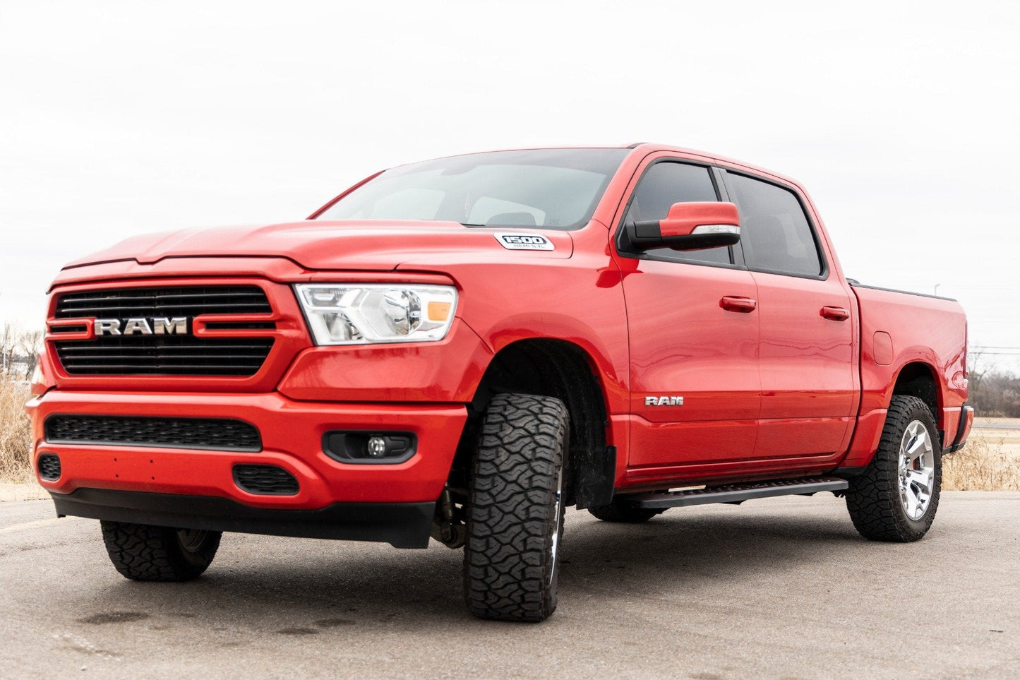 Rough Country 44004 RPT2 Running Boards | Crew Cab | Black | Ram 1500 (19-26)/1500 TRX (21-24)