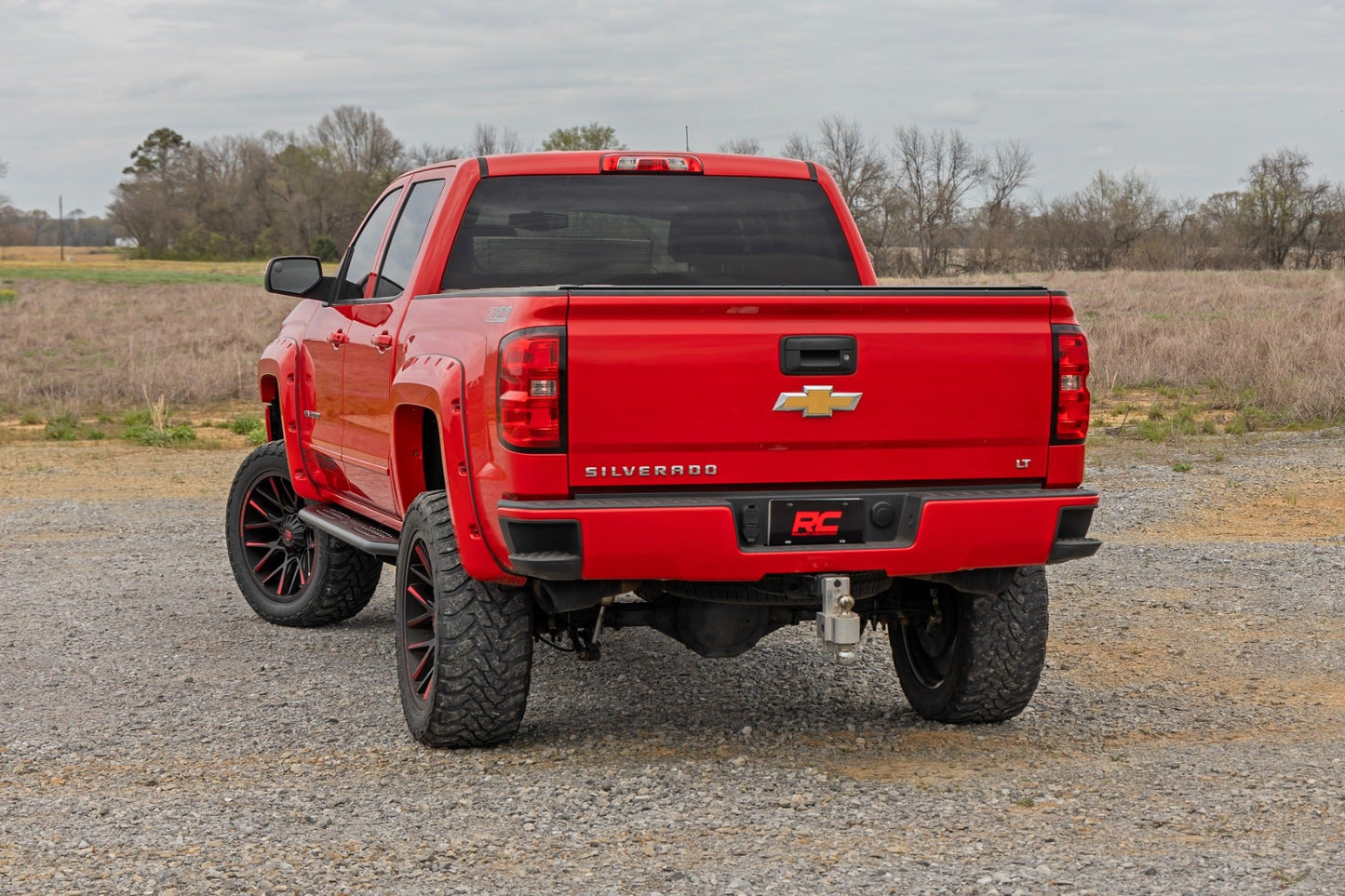 Rough Country 14010 OV2 Running Boards | Side Step Bars | Crew Cab | Chevy/GMC 1500/2500HD/3500HD (07-19 & Classic)