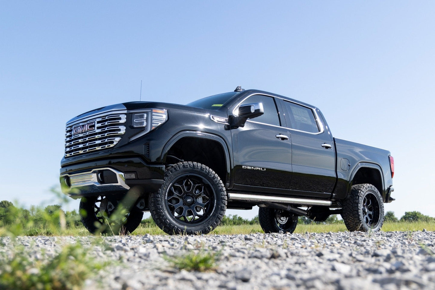 Rough Country 110100 6 Inch Lift Kit | Adaptive Ride Control | Chevy/GMC 1500 (25-26)