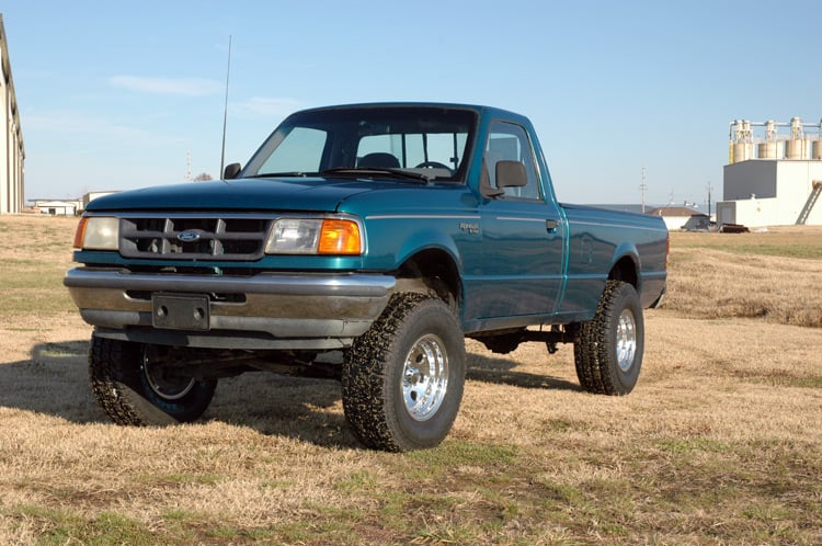 Rough Country 51530 4 Inch Lift Kit | Ford Ranger 2WD (1983-1997)