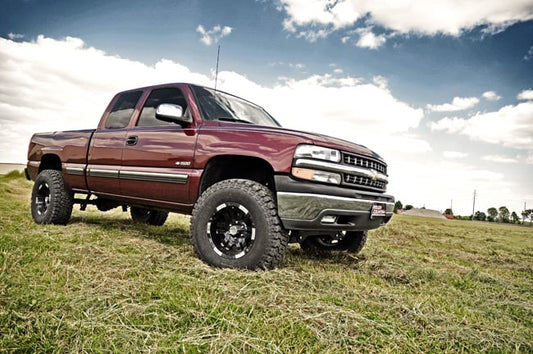 Rough Country 23470 6 Inch Lift Kit | V2 Shocks | Chevy/GMC 1500 2WD (99-06 & Classic)