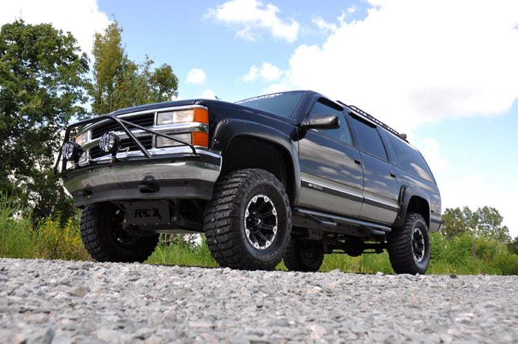 Rough Country 27640 6 Inch Lift Kit | M1 | Chevy/GMC 1500 Truck & SUV 4WD (1988-1999)