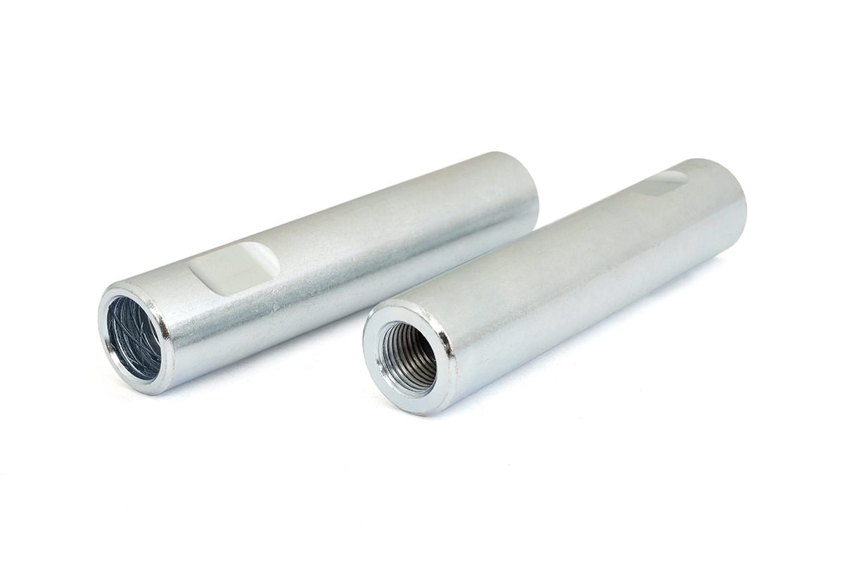Rough Country 11000 HD Tie Rod Sleeves | 1.5 Inch Offset Knuck | Chevy/GMC 1500 Truck & SUV (07-18)