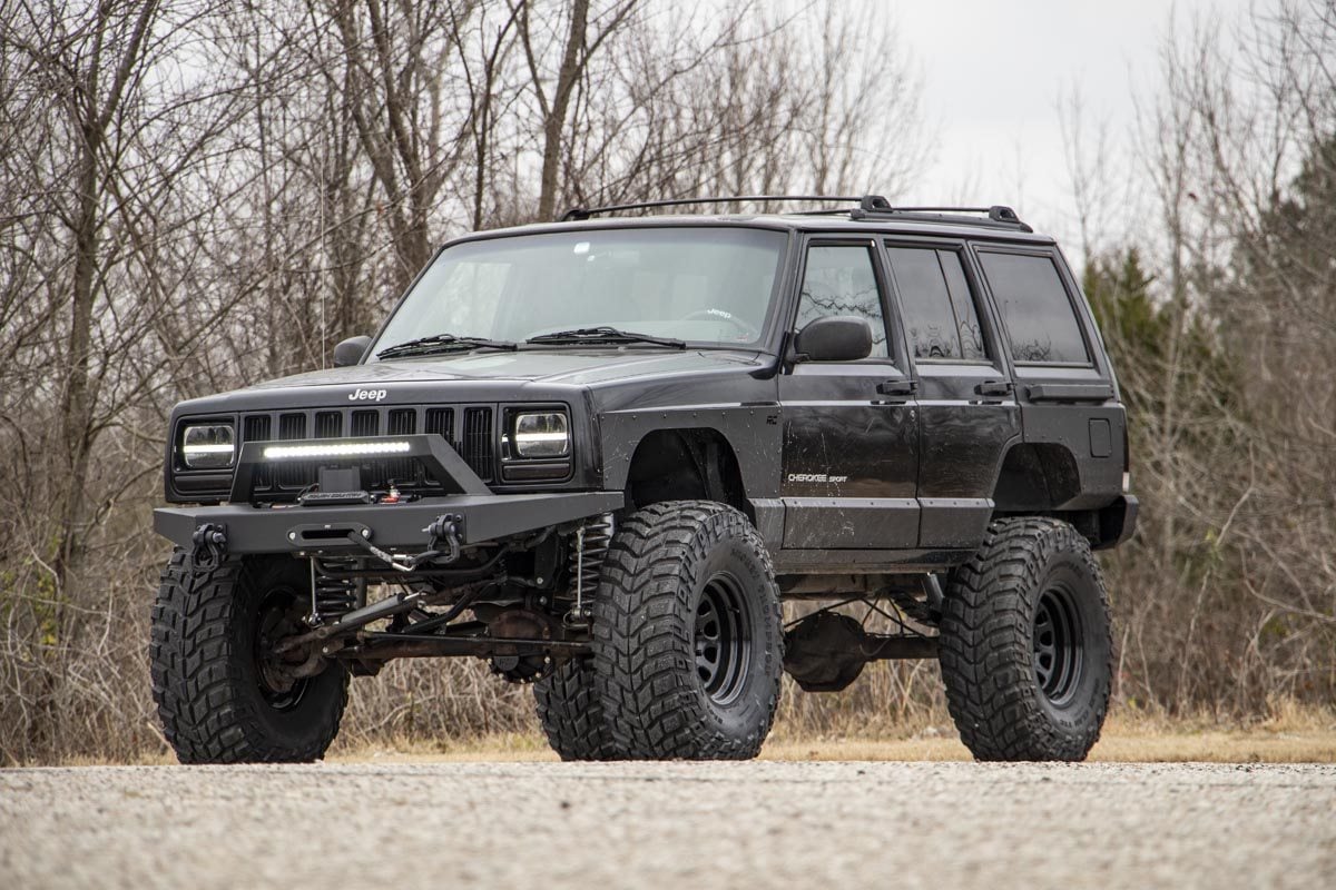Rough Country 10582 Lower Door Armor | 4 Door | Jeep Cherokee XJ 2WD/4WD (1984-2001)