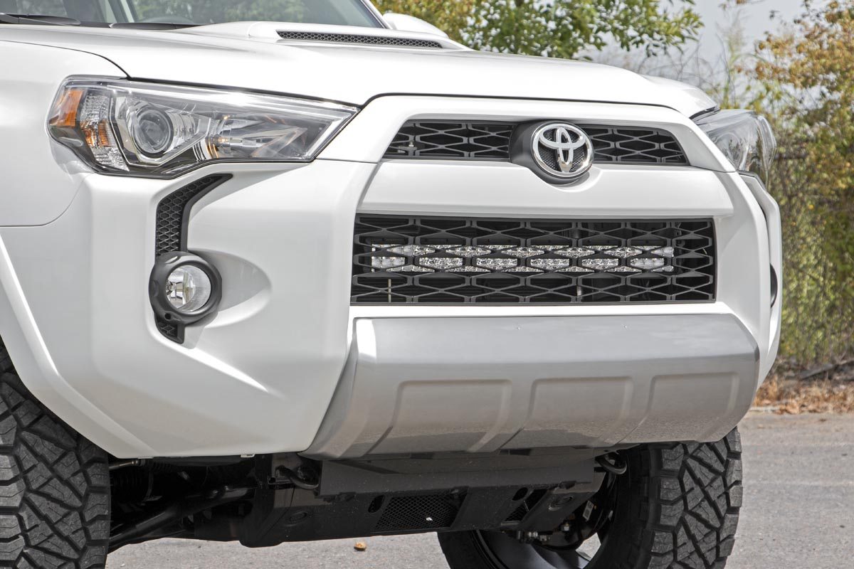 Rough Country 70787 LED Light Kit | Bumper Mount | 30" Black Dual Row | White DRL | Toyota 4Runner (14-20)