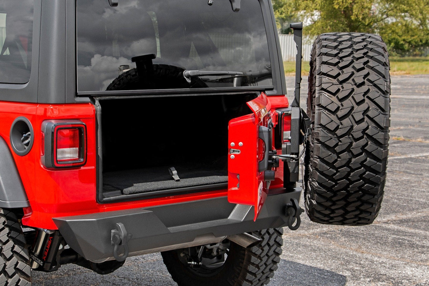 Rough Country 10598 Rear Bumper | Trail | Tire Carrier | Jeep Wrangler JL (18-25)/Wrangler Unlimited (18-25)