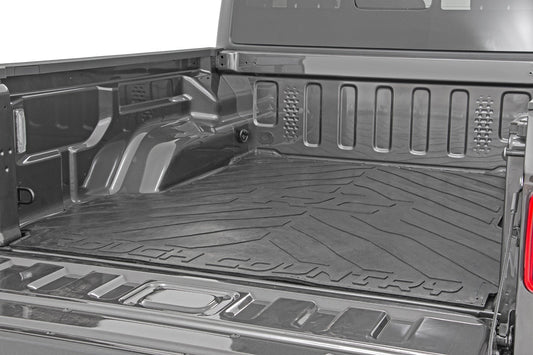Rough Country RCM687 Bed Mat | 5' Bed | RC Logo | Jeep Gladiator JT 4WD (2020-2025)