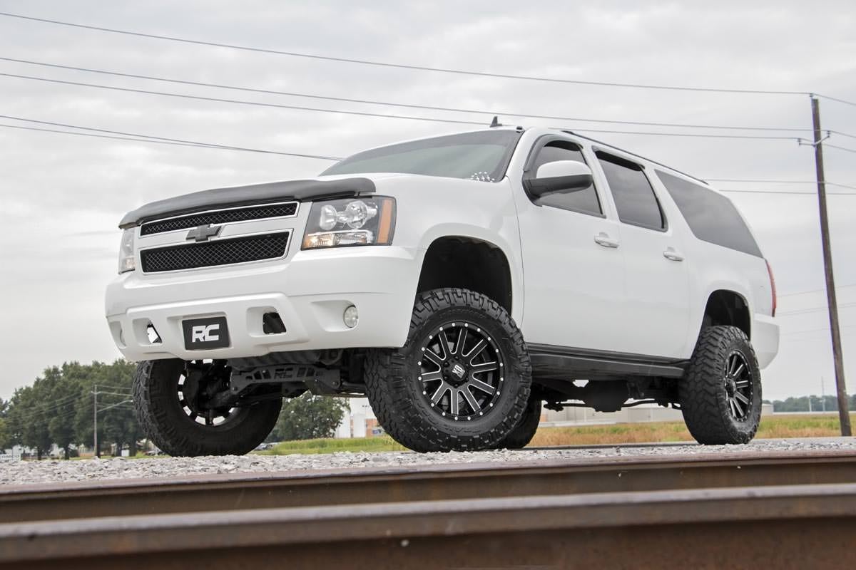 Rough Country 28701 7 Inch Lift Kit | N3 Struts | Chevy/GMC SUV 1500 2WD/4WD (2007-2014)