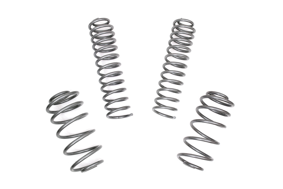 Rough Country 653 2.5 Inch Lift Kit | 6 Cyl | Jeep Wrangler TJ (97-06)/Wrangler Unlimited (04-06)