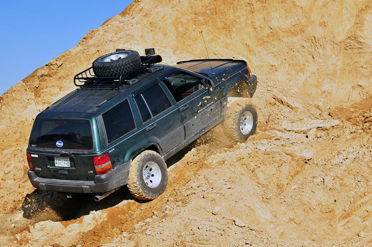Rough Country 90222 4 Inch Lift Kit | Long Arm | Jeep Grand Cherokee ZJ 4WD (1993-1998)
