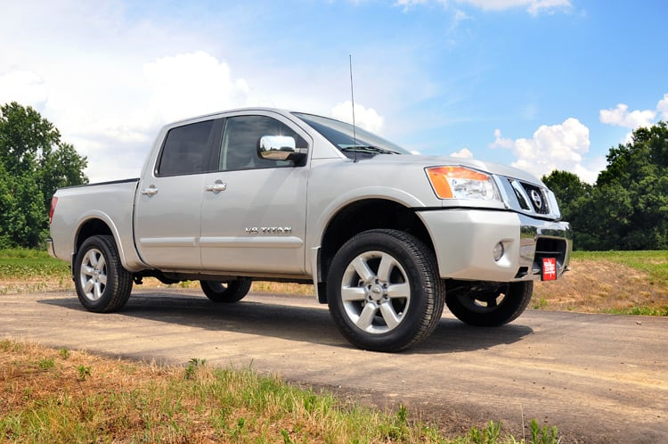 Rough Country 863 2 Inch Leveling Kit | Nissan Titan 2WD/4WD (2004-2024)
