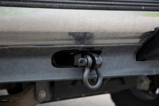 Rough Country RS164 Tow Hook to Shackle Bracket | D-Ring Combo | Chevy C1500/K1500 Truck & SUV (88-99)
