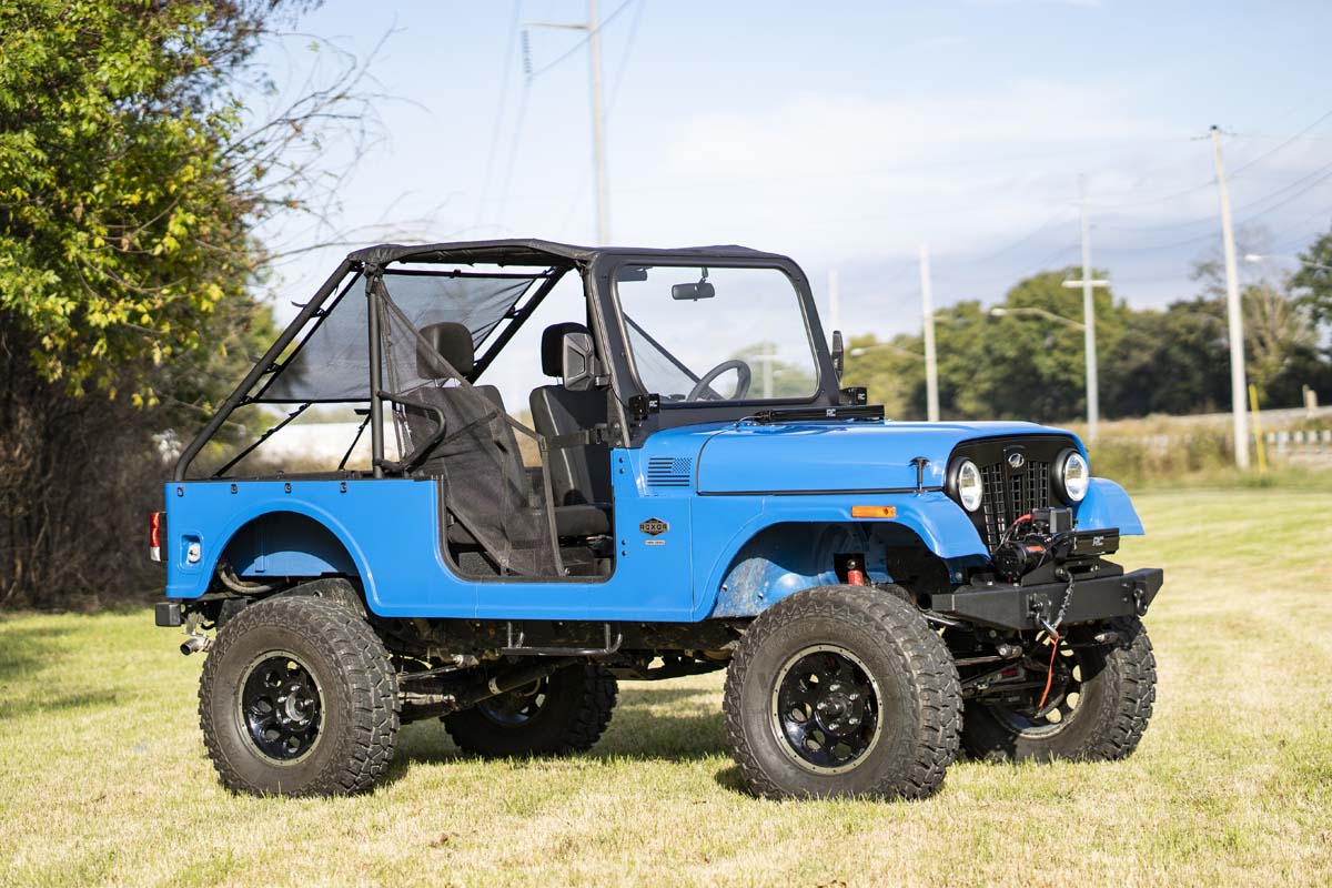 Rough Country 99001 Winch Plate | Mahindra Roxor