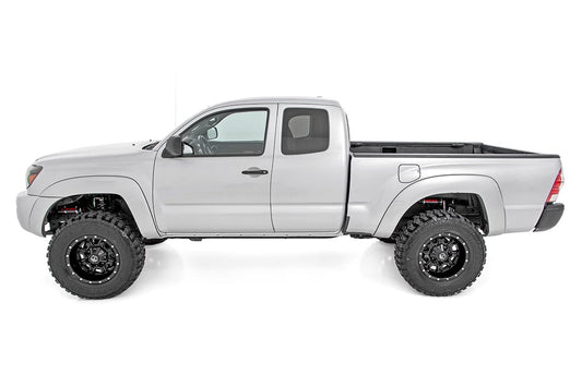 Rough Country 699014 Vertex 2.5 Adjustable Rear Shocks | 6-7" | Toyota Tacoma 2WD/4WD (2005-2023)