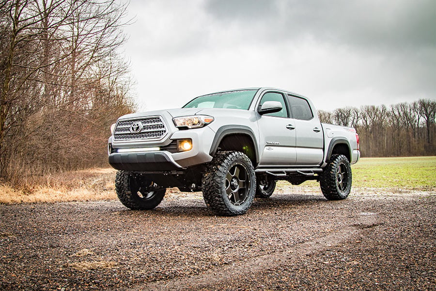 Rough Country 75720 4 Inch Lift Kit | Toyota Tacoma 2WD/4WD (2016-2023)