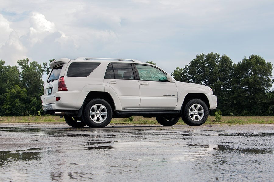 Rough Country 763RED 2 Inch Lift Kit | Red Spacers | Toyota 4Runner 4WD (2003-2009)