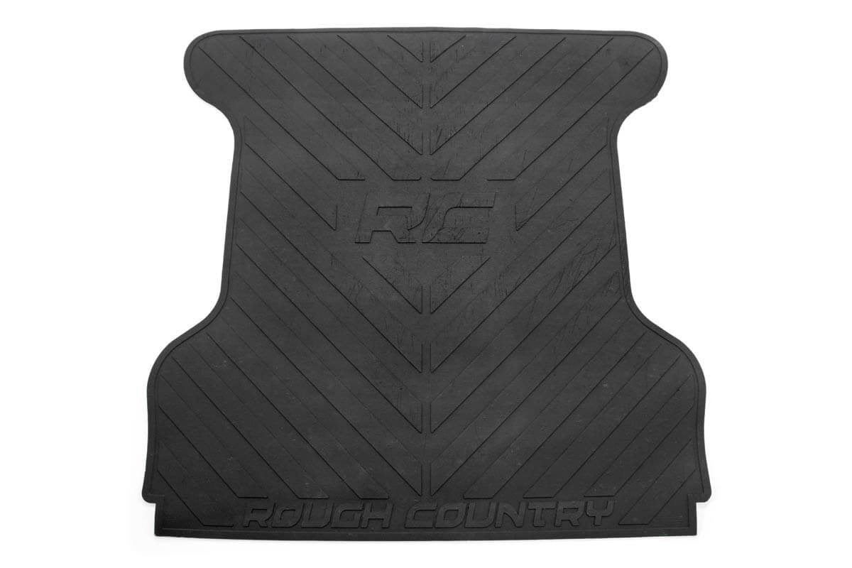 Rough Country RCM681 Bed Mat | 5'7" Bed | RC Logo | Toyota Tundra 2WD/4WD (2007-2021)