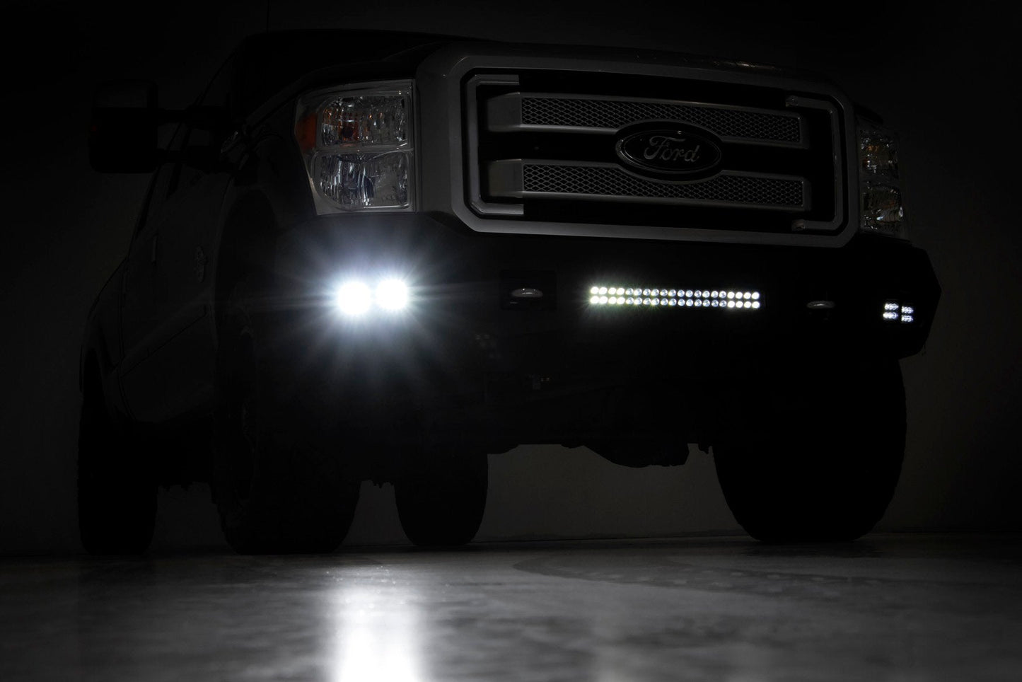 Rough Country 10783 Front Bumper | Ford F-250/F-350 Super Duty 2WD/4WD (2011-2016)