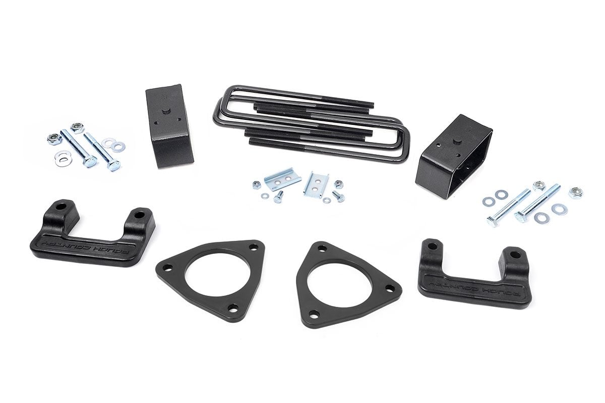 Rough Country 1314 2.5 Inch Lift Kit | Magneride | GMC Sierra 1500 Denali 2WD/4WD (2014-2018)