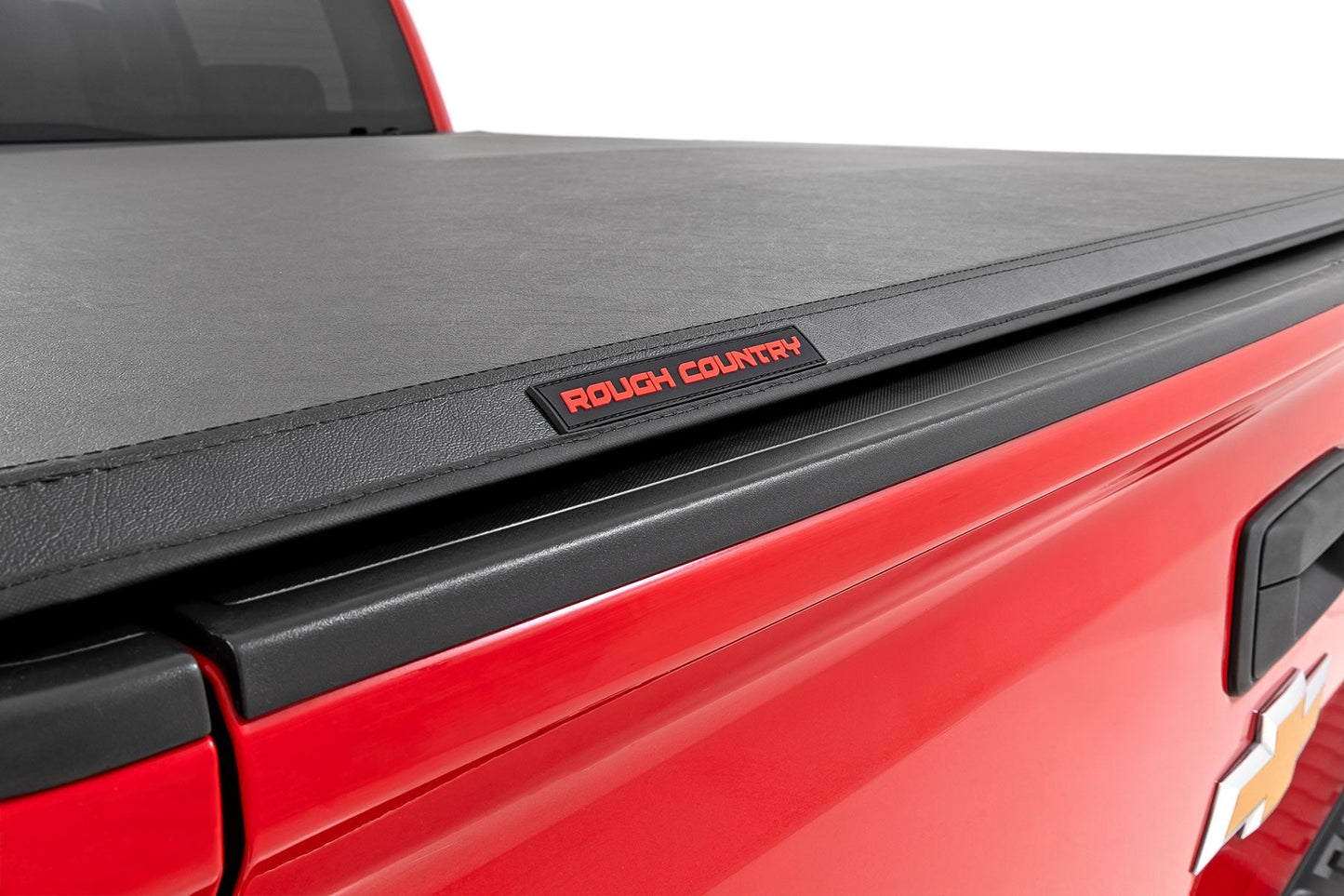 Rough Country 41214550A Soft Tri-Fold Bed Cover | 5'9" Bed | Chevy/GMC 1500 (14-18 & Classic)