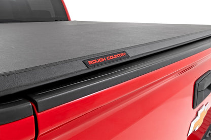 Rough Country 41214550A Soft Tri-Fold Bed Cover | 5'9" Bed | Chevy/GMC 1500 (14-18 & Classic)