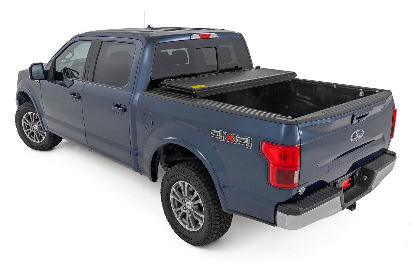 Rough Country 47220550B Hard Low Profile Bed Cover | 5'7" Bed | Ford F-150 (15-20)/Raptor (17-20)