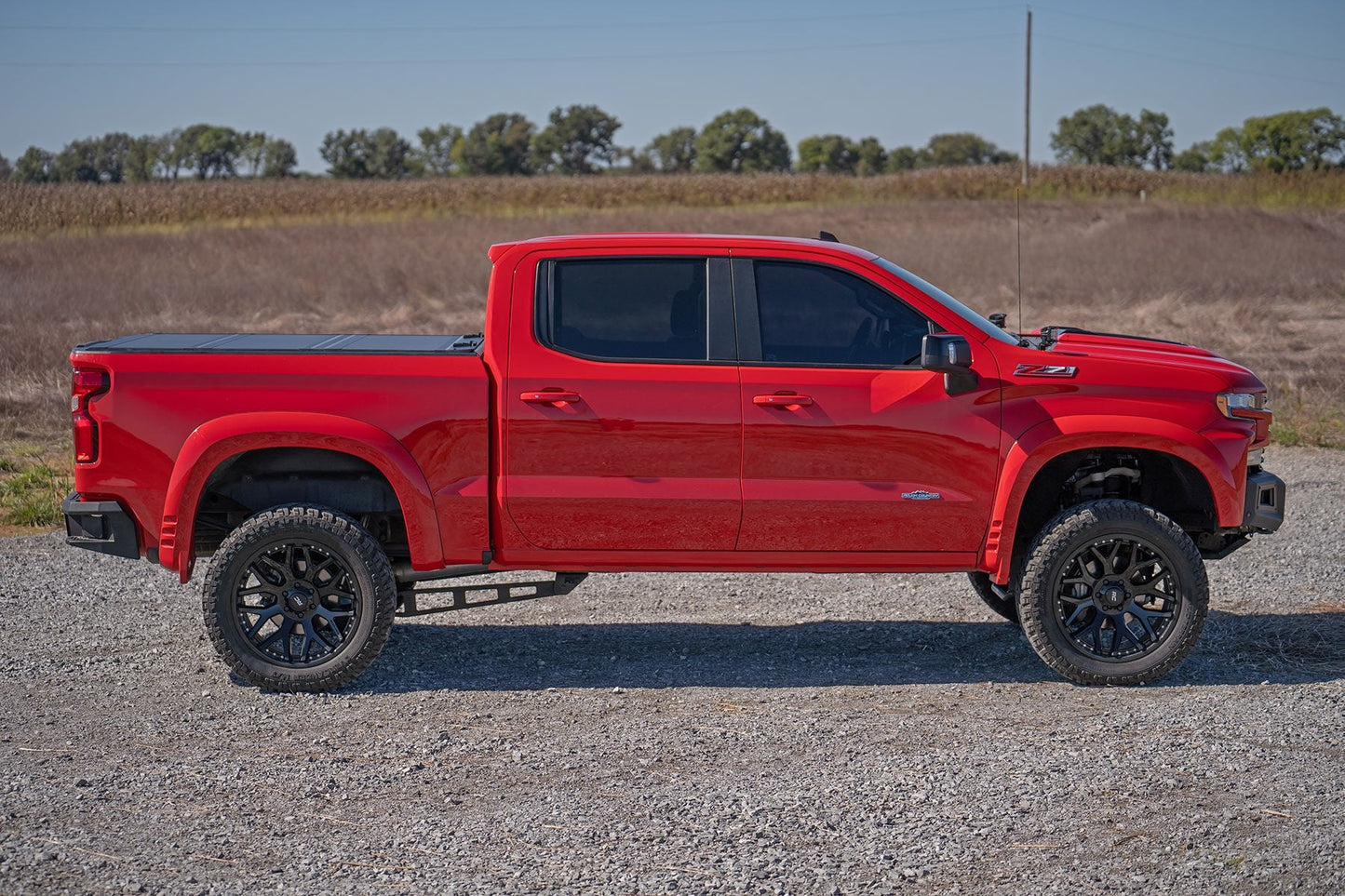 Rough Country 49120580 Hard Tri-Fold Flip Up Bed Cover | 5'10" Bed | Chevy/GMC Sierra 1500 (19-26)/Silverado 1500 (19-26)