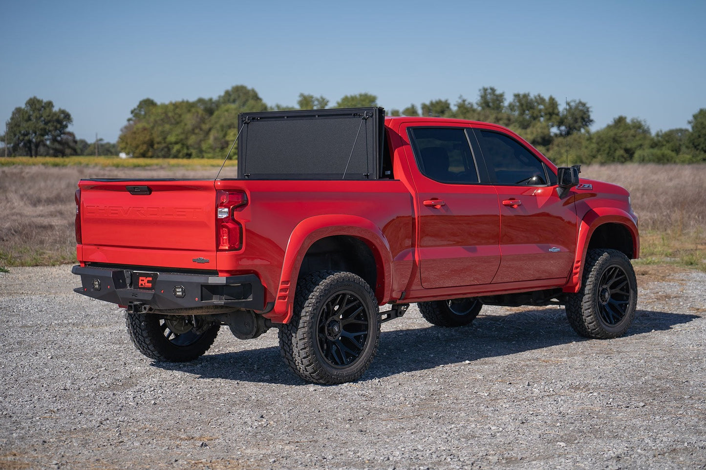Rough Country 49120580 Hard Tri-Fold Flip Up Bed Cover | 5'10" Bed | Chevy/GMC Sierra 1500 (19-26)/Silverado 1500 (19-26)