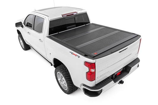 Rough Country 47120650B Hard Low Profile Bed Cover | 6'7" Bed | Chevy/GMC Sierra 1500 (19-26)/Silverado 1500 (19-26)