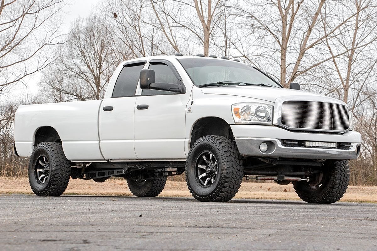 Rough Country 31006 Traction Bar Kit | 0-5 Inch Lift | Ram 2500 4WD (2010-2013)