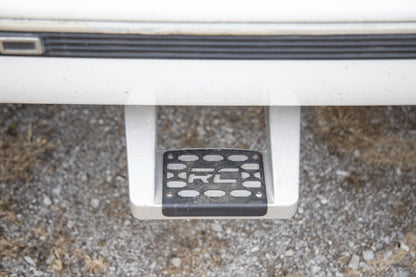 Rough Country 117510 Single Hoop Step | Universal | Alum | Pair | Multiple Makes & Models (Chevy/Ford/GMC/Ram)