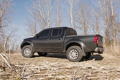 Rough Country 865RED 2.5 Inch Leveling Kit | Red Spacers | Nissan Frontier (05-25)/Xterra (05-15)