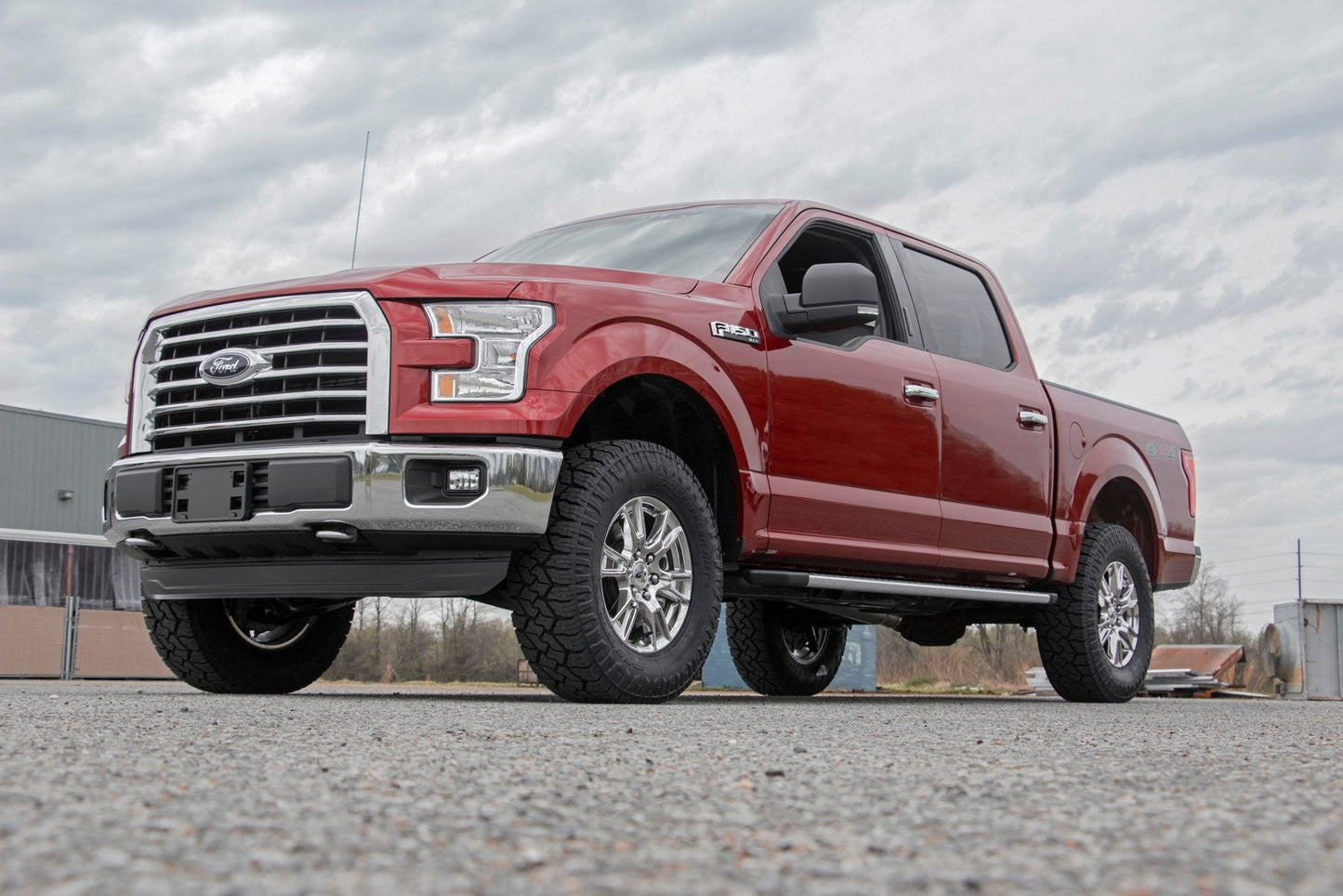 Rough Country 50040 2 Inch Lift Kit | M1 Struts/M1 | Ford F-150 4WD (2014-2020)