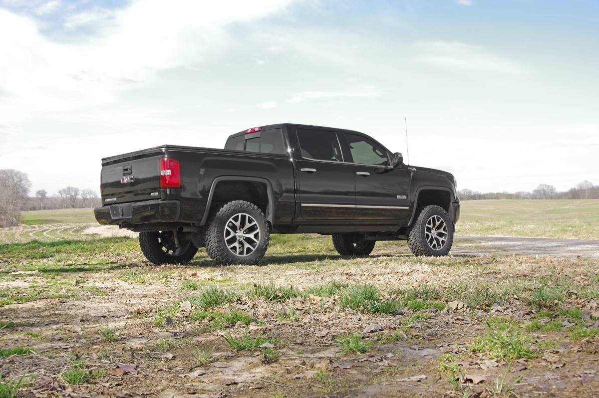 Rough Country 17901 5 Inch Lift Kit | Mag-ride | Alu/Stamp Steel | GMC Sierra 1500 Denali (14-18)