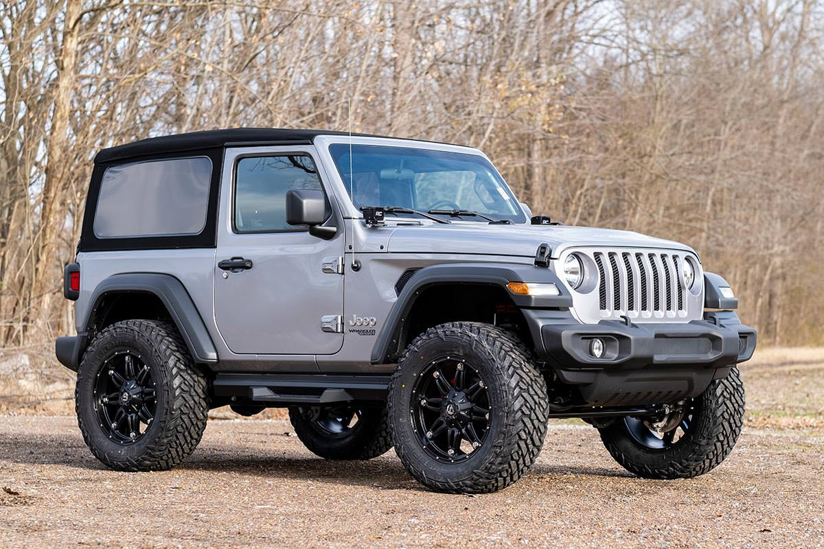 Rough Country 62844 3.5 Inch Lift Kit | Adj Lower | FR D/S | M1R | Jeep Wrangler JL 4WD (2018-2023)